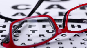 בדיקות עיניים רופא עיניים