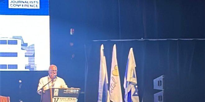 יוני הללי קיבל את פרס תוכנית המלל של השנה: "האמת תמיד צריכה להישמע"